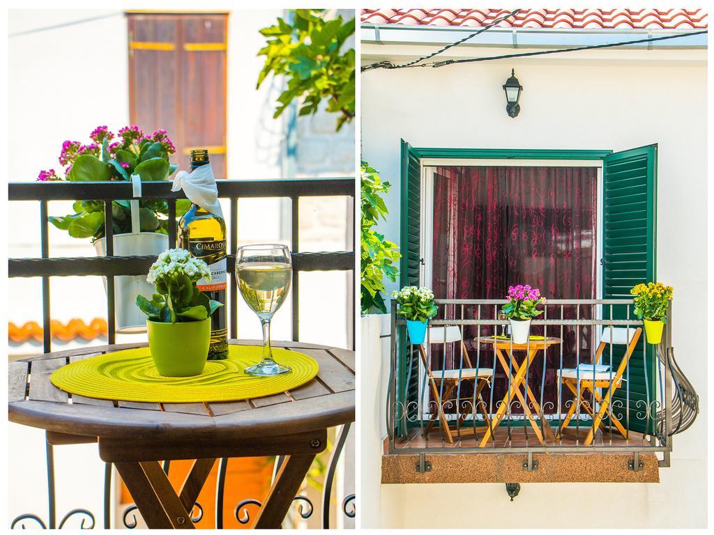 Apartments Cambi Kaštela Cameră foto